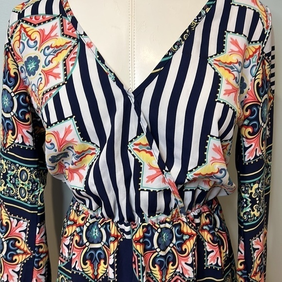 Women’s Long Sleeve Dress - Picture 3 of 15